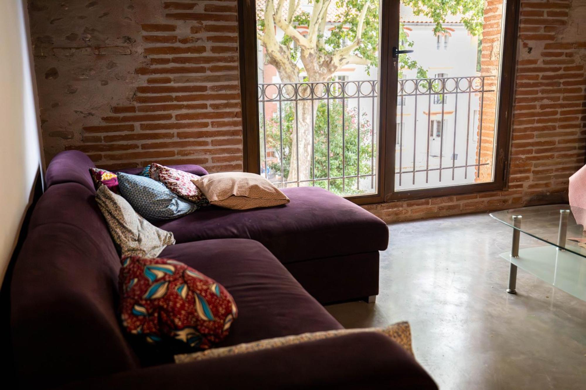 Domaine Castell De Bles Bed & Breakfast Saint-Génis Exterior photo