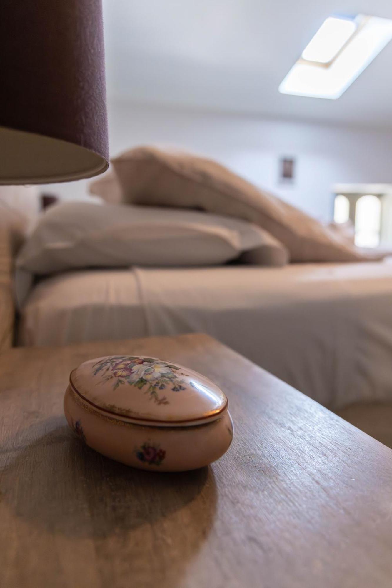 Domaine Castell De Bles Bed & Breakfast Saint-Génis Room photo
