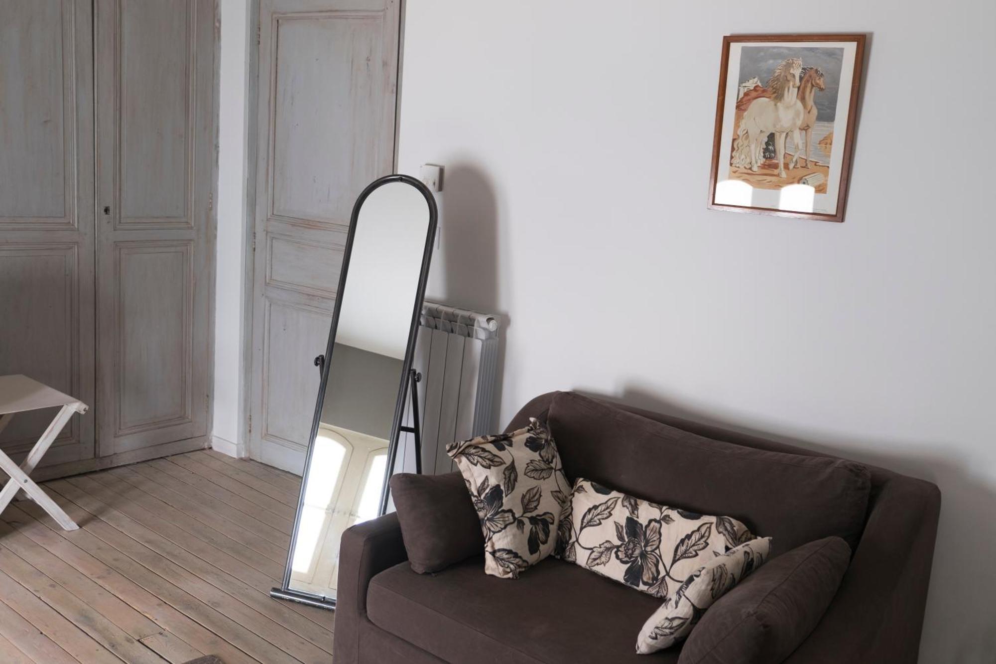 Domaine Castell De Bles Bed & Breakfast Saint-Génis Room photo